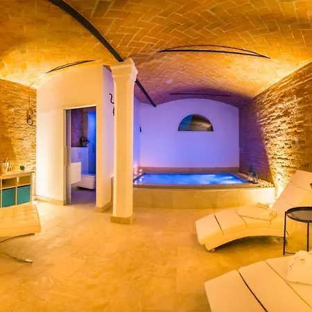 Casa Delle Noci Country House, Pool&spa Villa