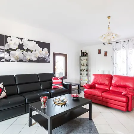 Casa Delle Noci Country House, Pool&spa *