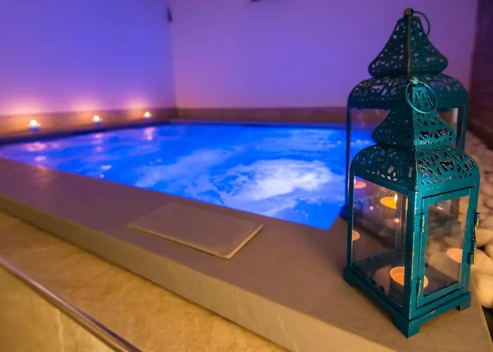 Villa Casa Delle Noci Country House, Pool & Modena