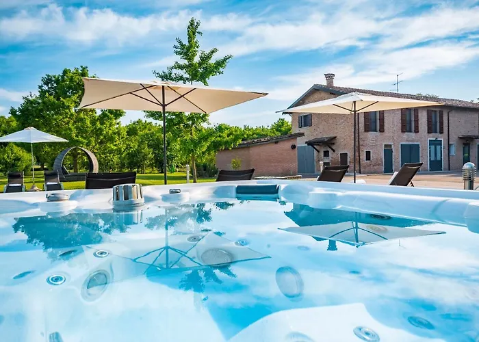 Casa Delle Noci Country House, Pool & * Modena
