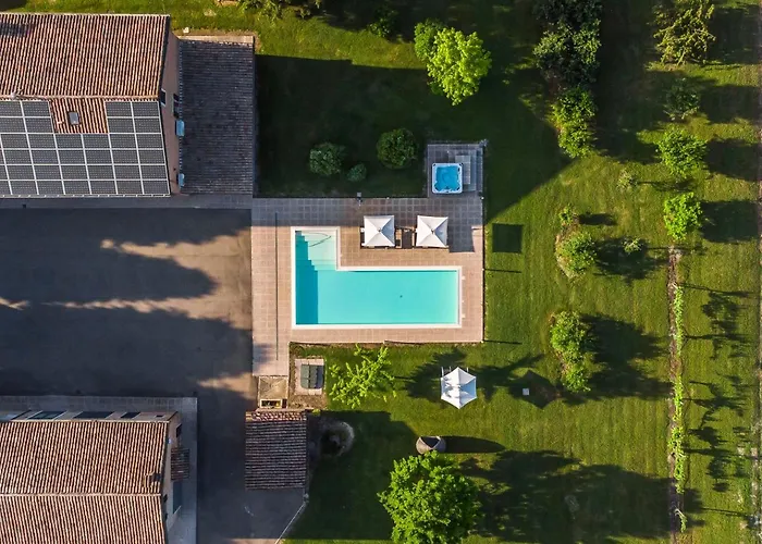 Casa Delle Noci Country House, Pool & Villa Modena